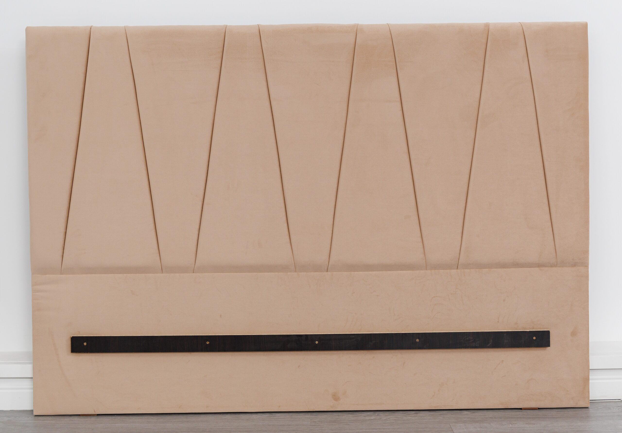 prima-poza-10-scaled-1.jpg Tablie Tapitata Eric Bej Stofa - imagine 1